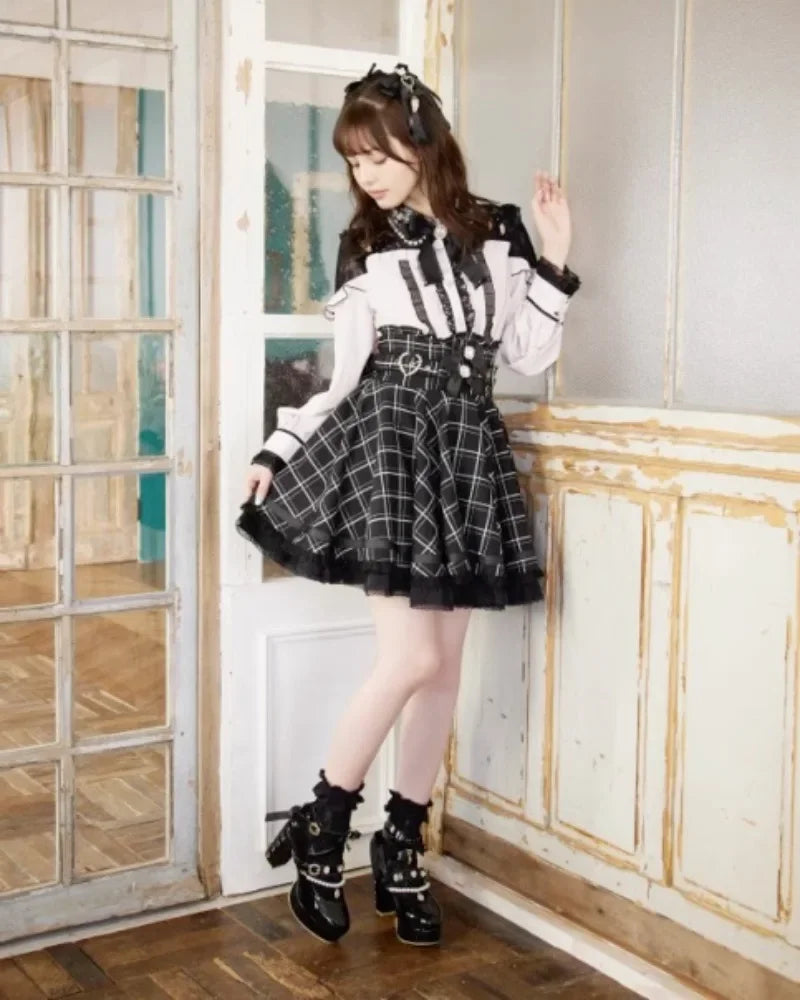 Gothic Heart Bow High Waist Black Plaid Skirt