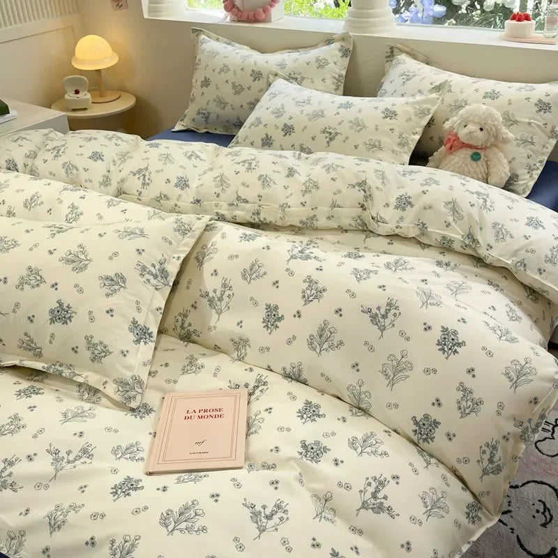 Vintage Flowers Floral Cute Polyester Bedding Set with Bed Sheet