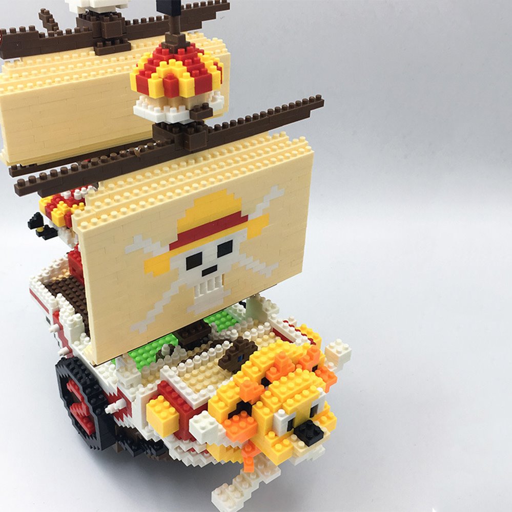 Thousand Sunny LEGO Block Set