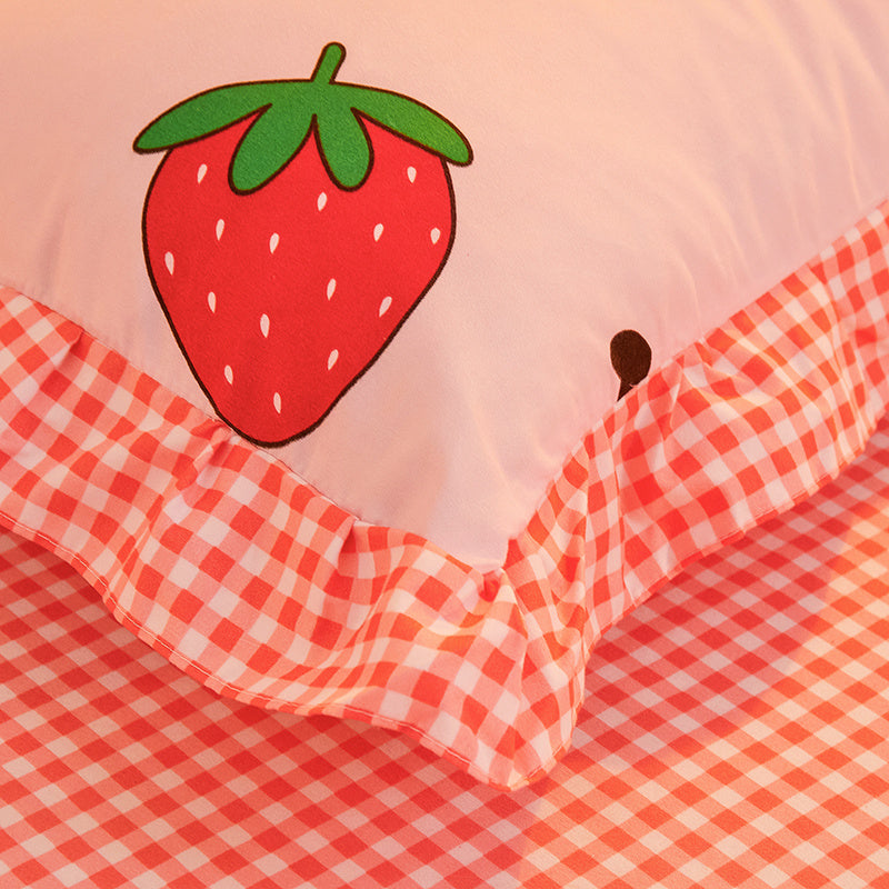 Dreaming Strawberry Kawaii Bedding Set without Bed Sheet - Kawaiies - Adorable - Cute - Plushies - Plush - Kawaii