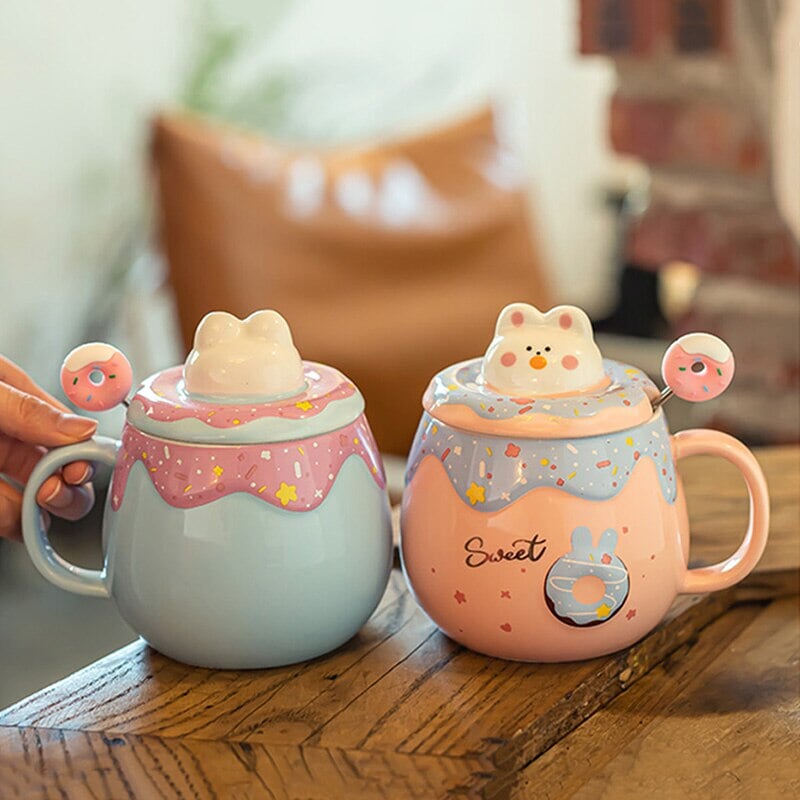 https://www.kawaiies.com/cdn/shop/products/kawaiies-plushies-plush-softtoy-kawaii-donut-bunny-ceramic-mug-with-lid-spoon-new-home-decor-185373.jpg?v=1680038341