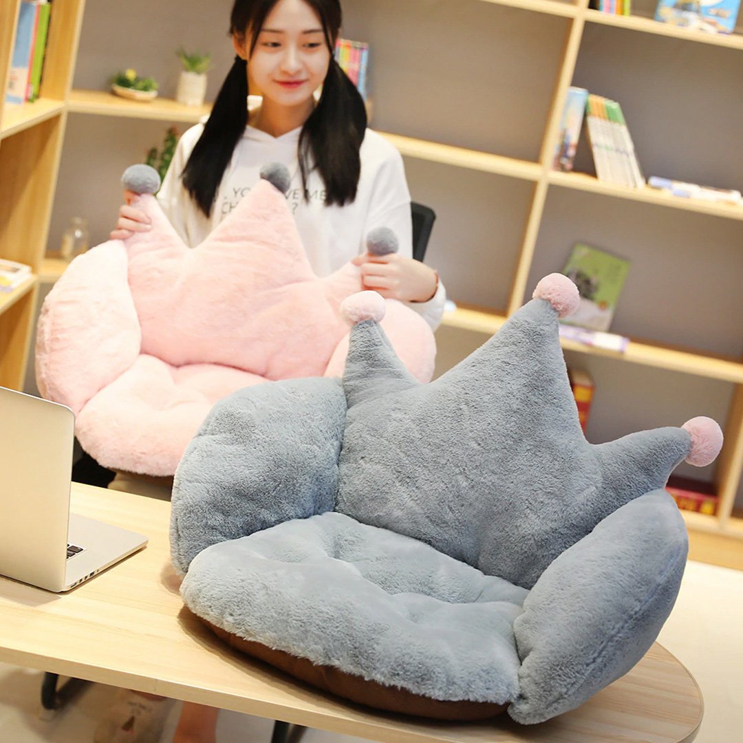 https://www.kawaiies.com/cdn/shop/products/kawaiies-plushies-plush-softtoy-kings-and-queens-crown-seat-pillow-new-accessories-313006.jpg?v=1609949358