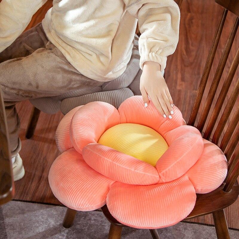 Squishy Flower Cushion - Kawaiies - Adorable - Cute - Plushies - Plush - Kawaii