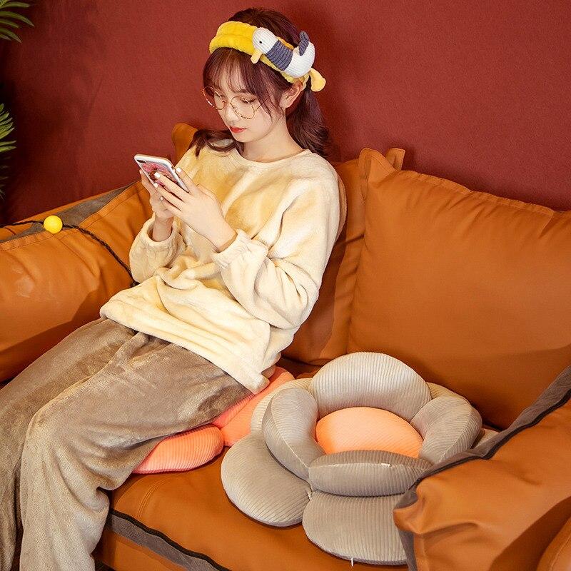 Squishy Flower Cushion - Kawaiies - Adorable - Cute - Plushies - Plush - Kawaii